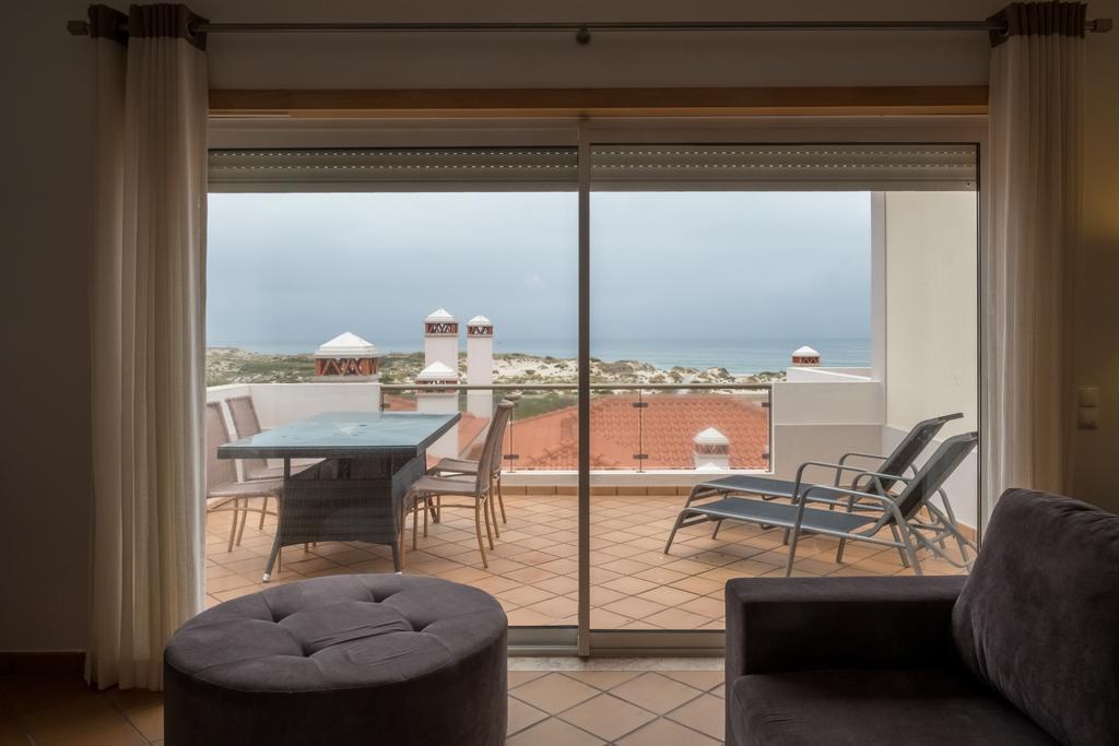 Maravilhoso T2 Vila Da Praia Amoreira  Exterior photo